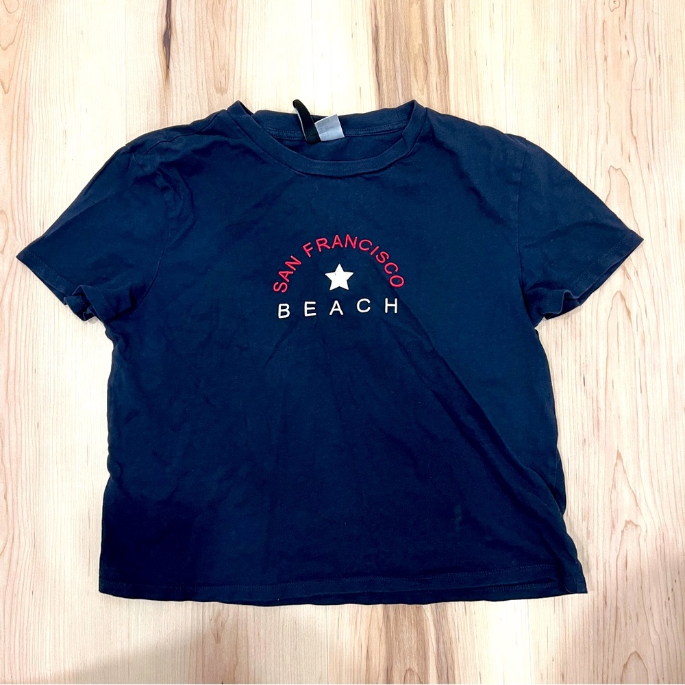 H&M Cropped Graphic Tee
